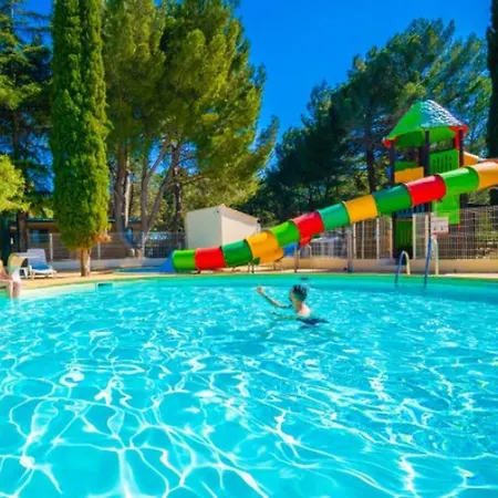 Camping Mobil Confortable - 6 Pers. - Api-1-52-2193 Balaruc-les-Bains